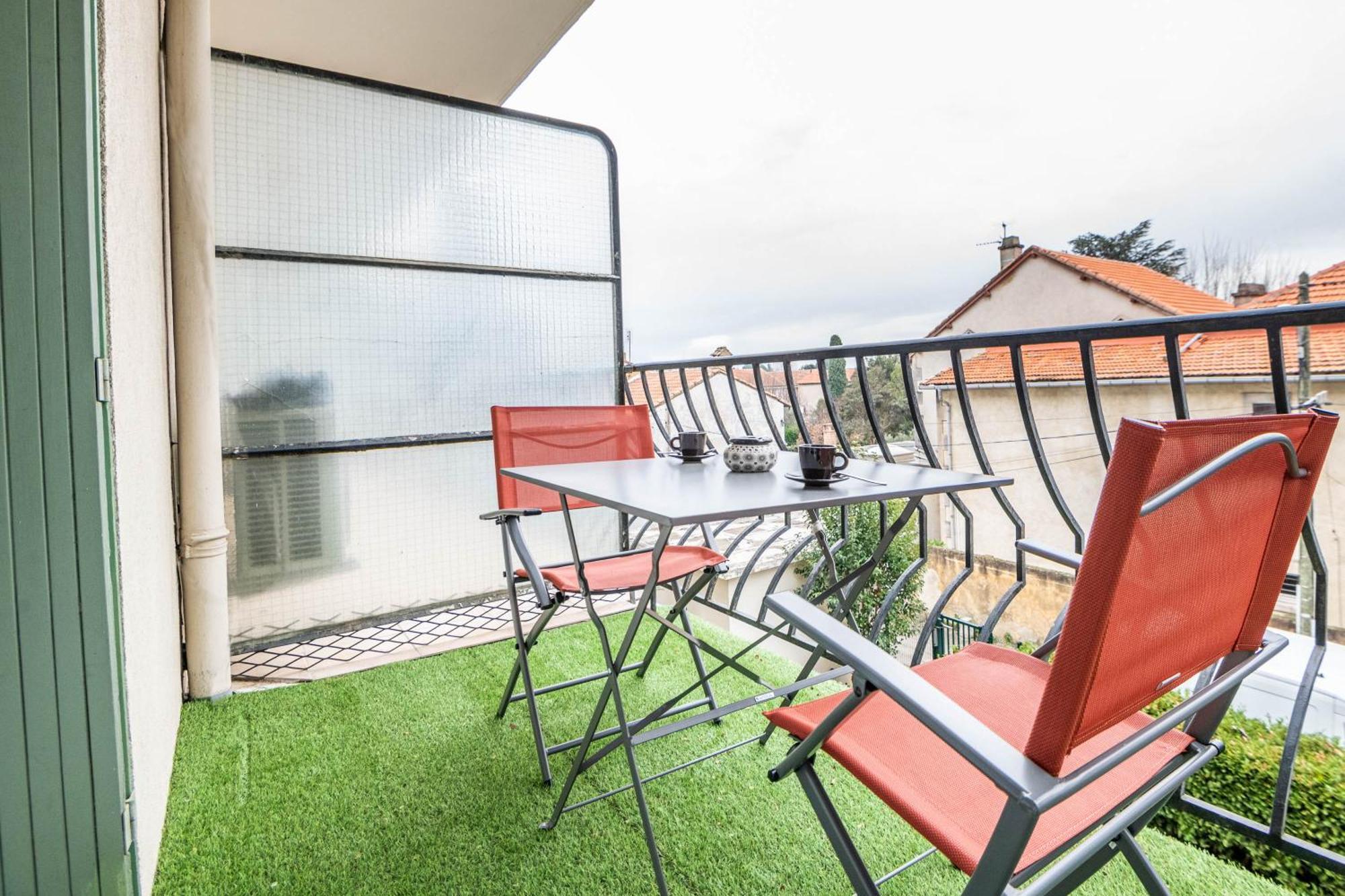 Au Calme De L'Iris - Clim - Garage - Wifi - Tramway Lejlighed Avignon Eksteriør billede